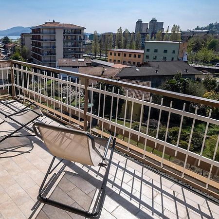 Casa Vacanze Heidi Vista Lago Verbania Eksteriør billede
