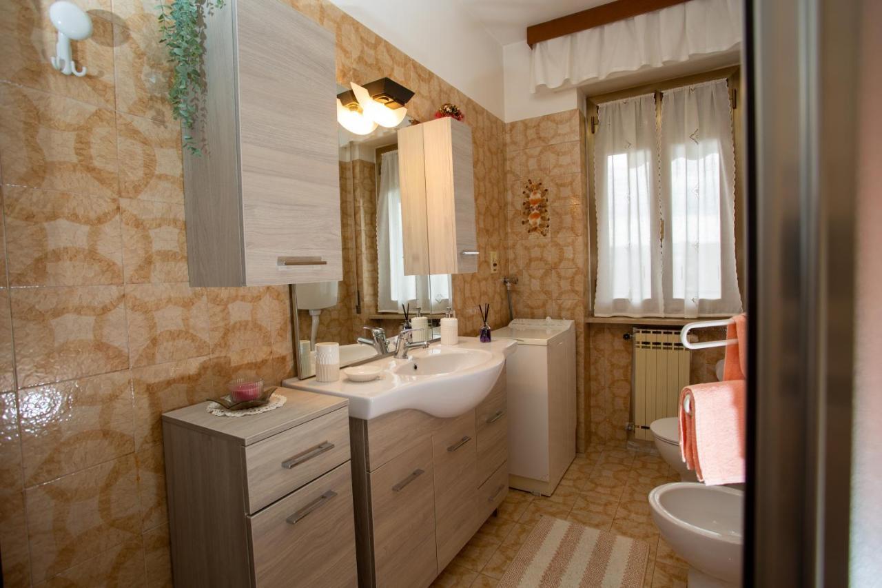 Casa Vacanze Heidi Vista Lago Verbania Eksteriør billede