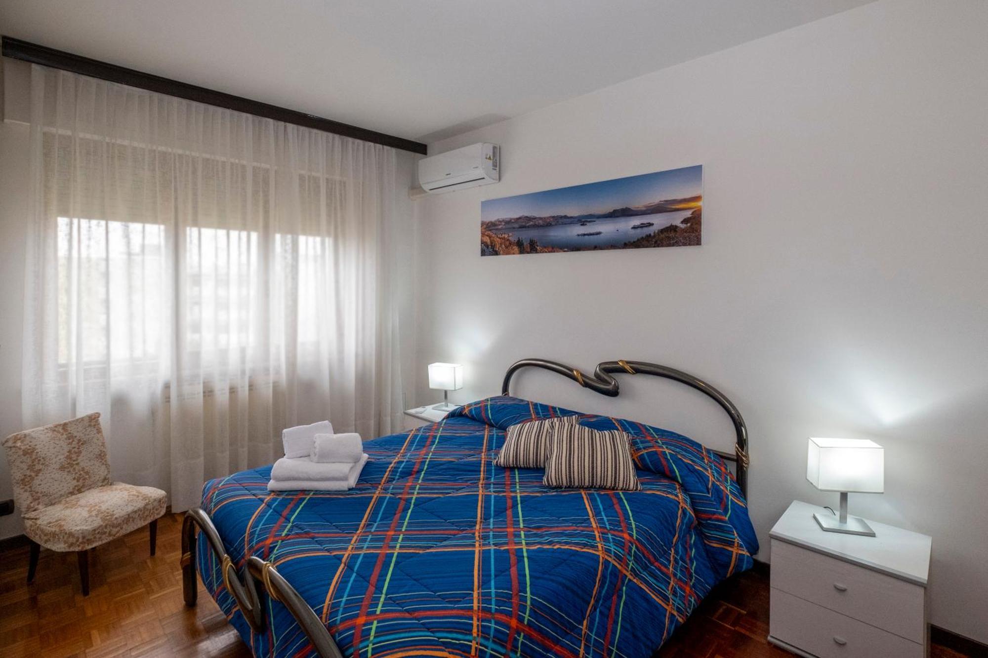 Casa Vacanze Heidi Vista Lago Verbania Eksteriør billede